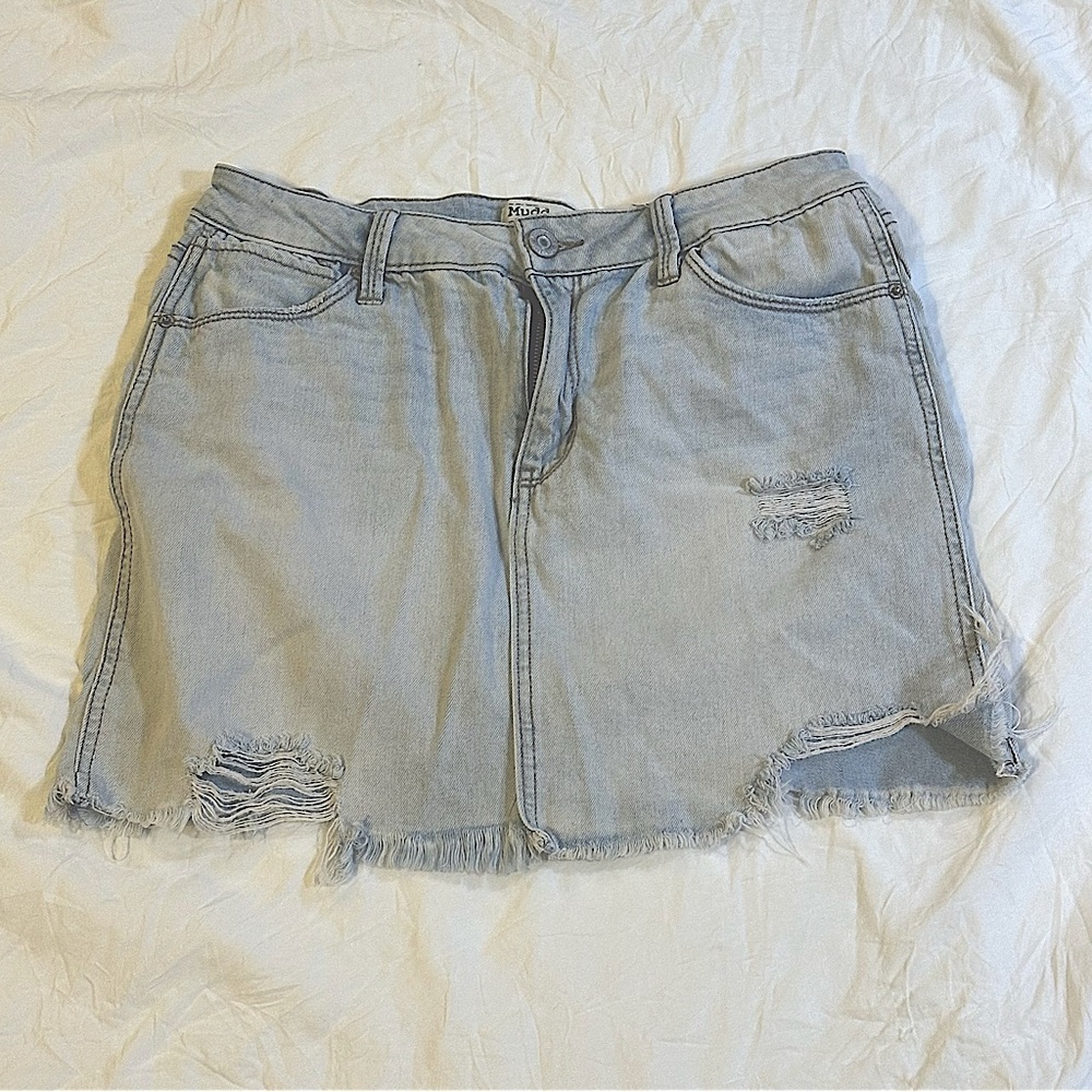 Mudd Light Wash Flx Stretch Mini Jean Skirt Distressed Size 13 Vintage Y2K